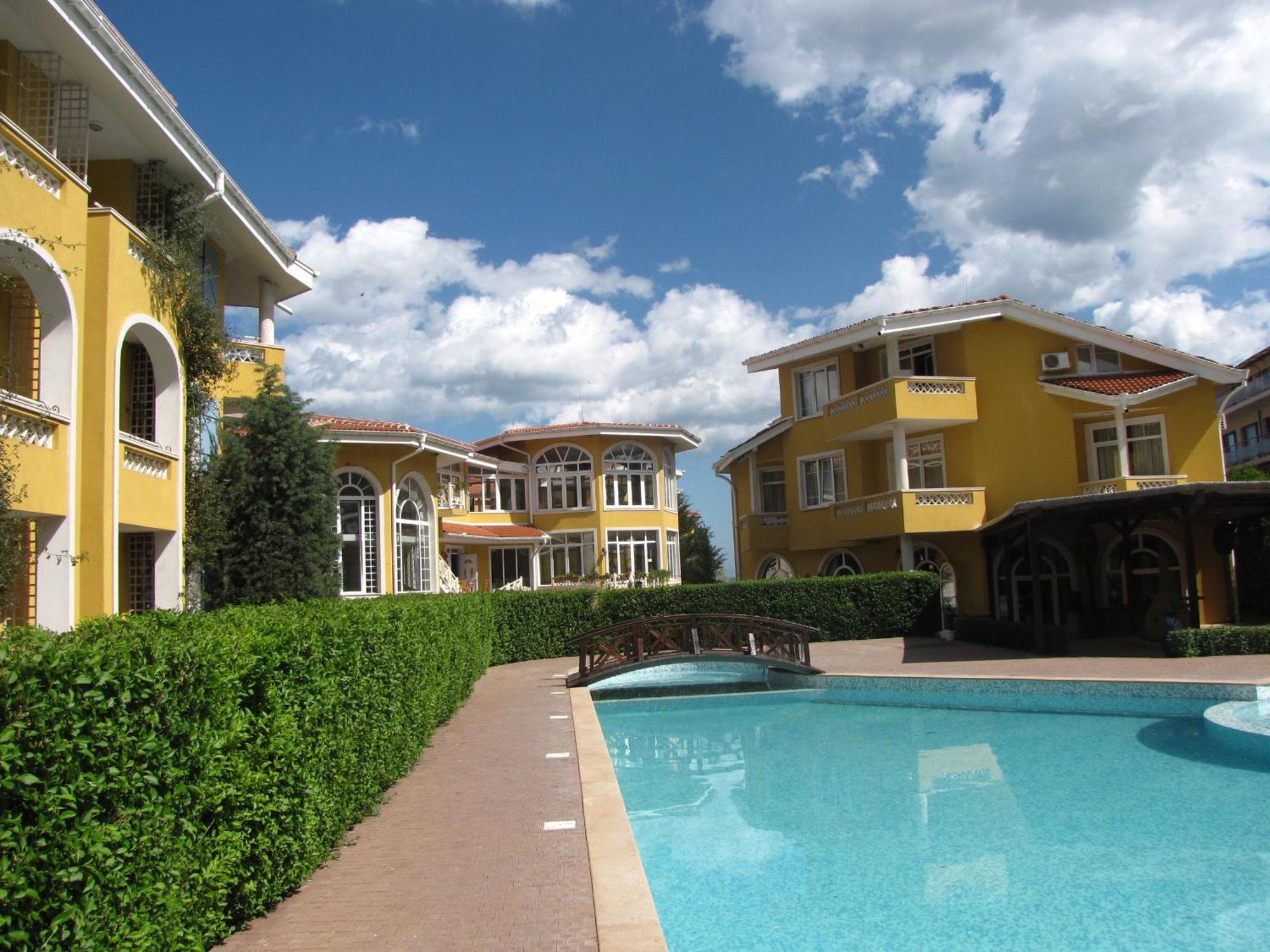 Blue Orange Beach Resort Sozopol Exterior photo